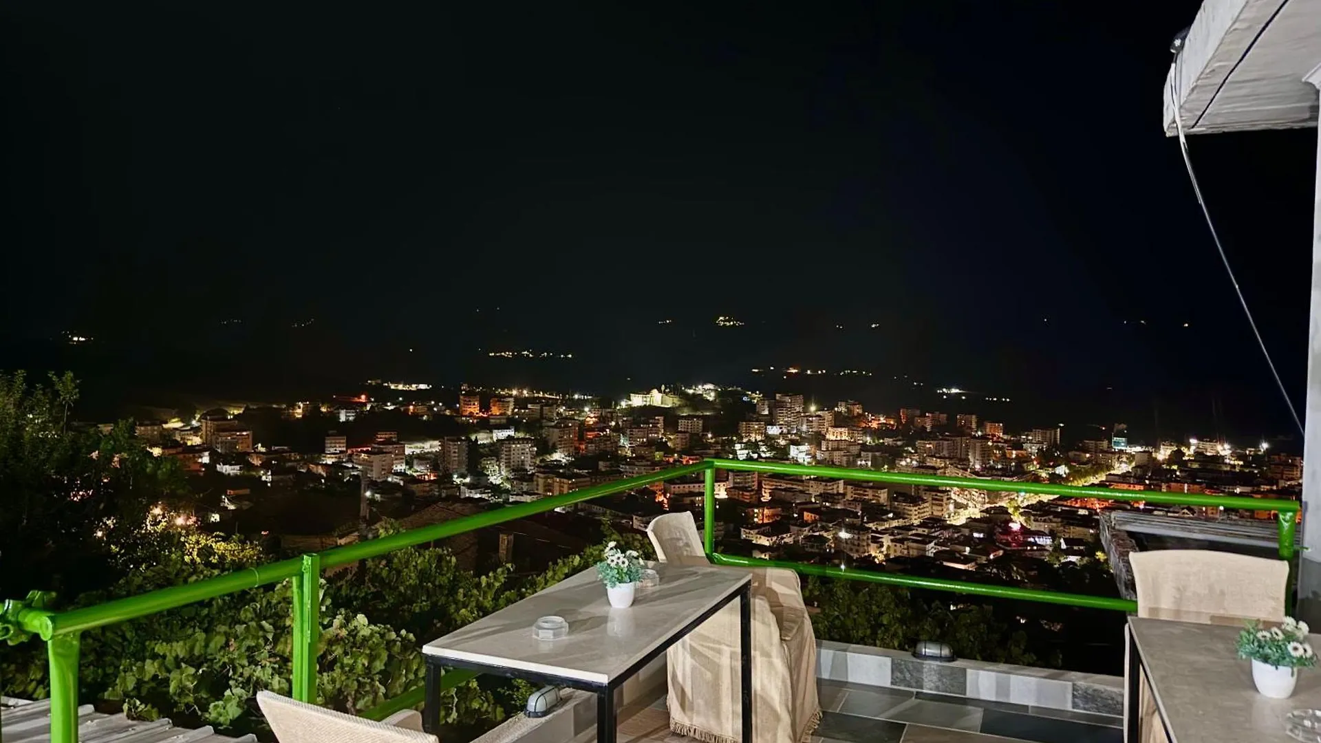 Panoramic View Guest House Gjirokastër Albanië