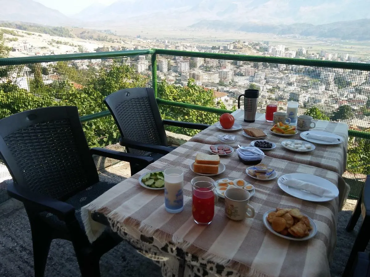 Panoramic View Guest House Gjirokastër